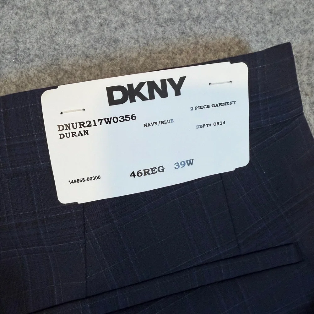DKNY Duran Mens Navy Blue Plaid Modern Fit 2 Piece Suit 46R 39W DNUR217W0356